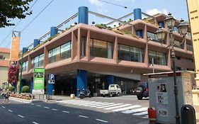 Sanremo Penthouse Downtown